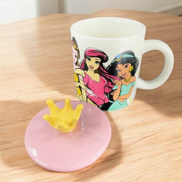 Disney Princess Ceramic Coffee Mug Cup With Crown Lid 18oz Mug Cup Multicolor - Picture 2 of 16